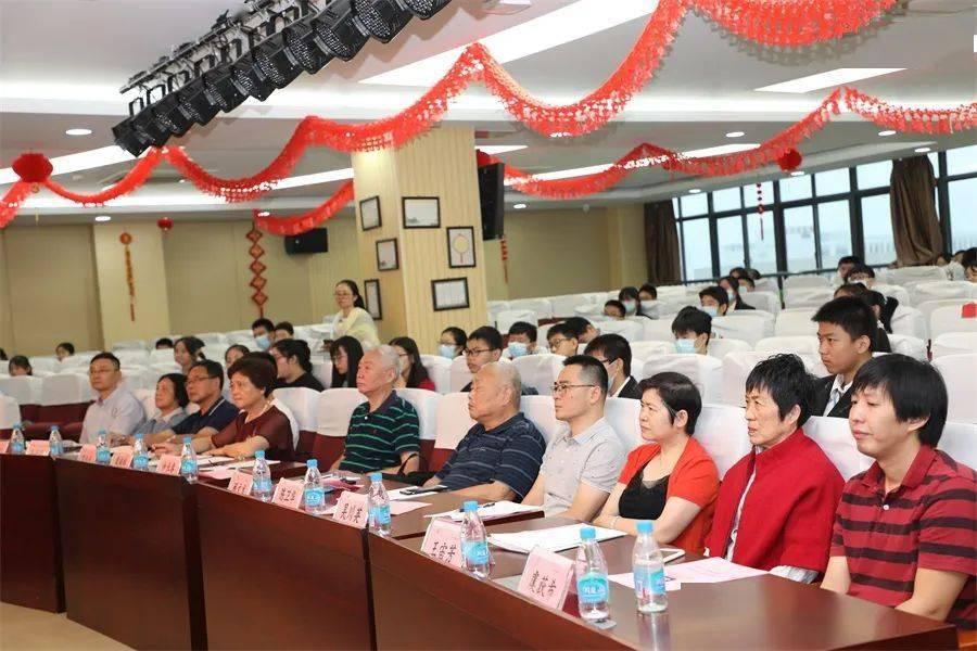 营口市举办“心系辽宁 情注家乡” 离校未就业高校毕业生专场招聘会